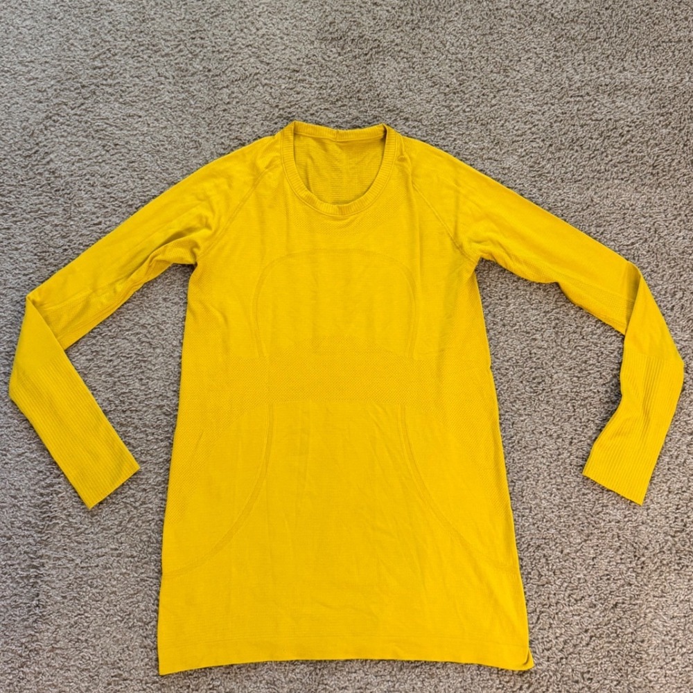 Lululemon Swiftly Tech Long Sleeve 2.0 Yellow Size 12 Activewear Shirt